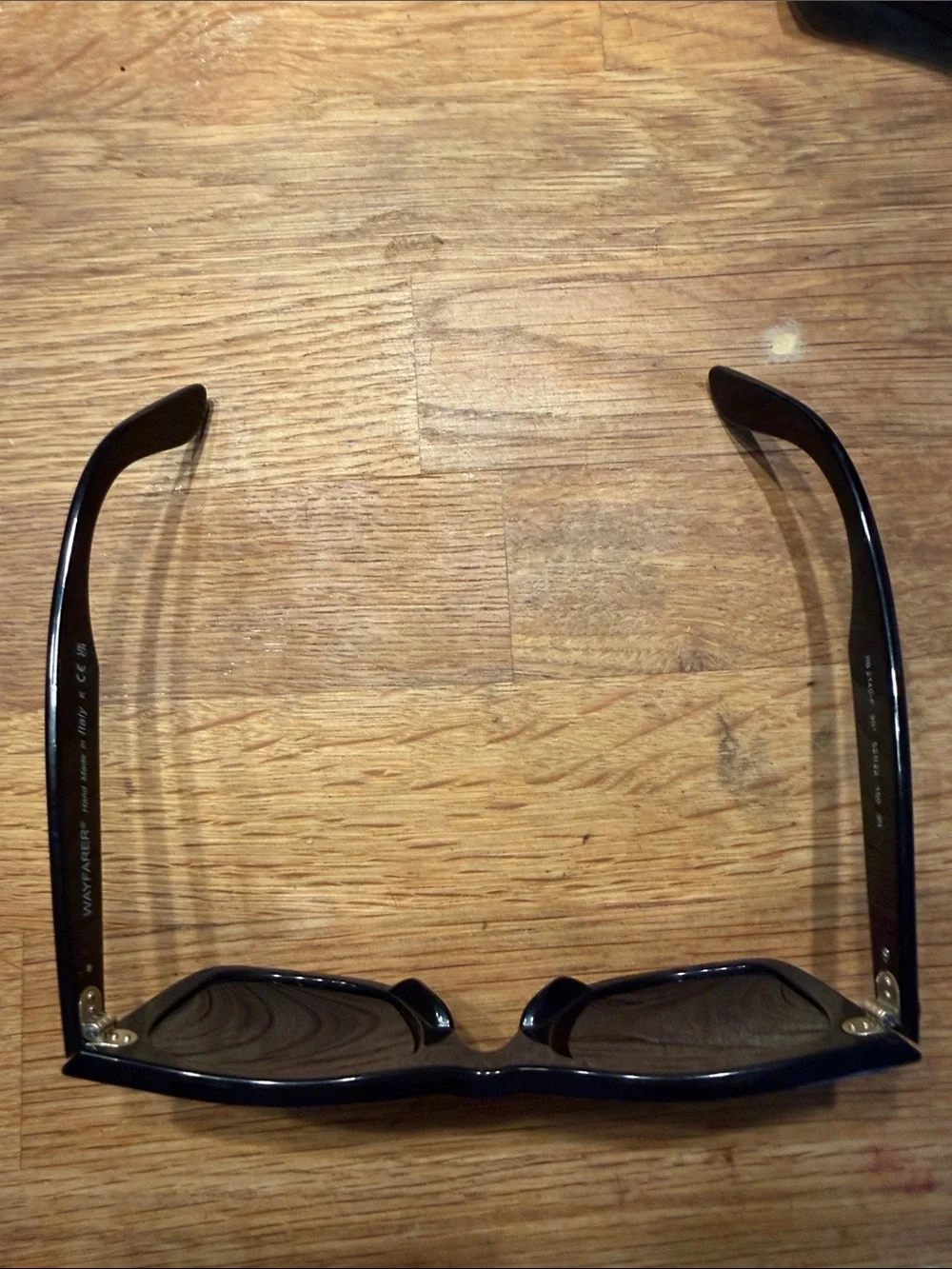 Ray-Ban Black Wayfarer Sunglasses with Black Case